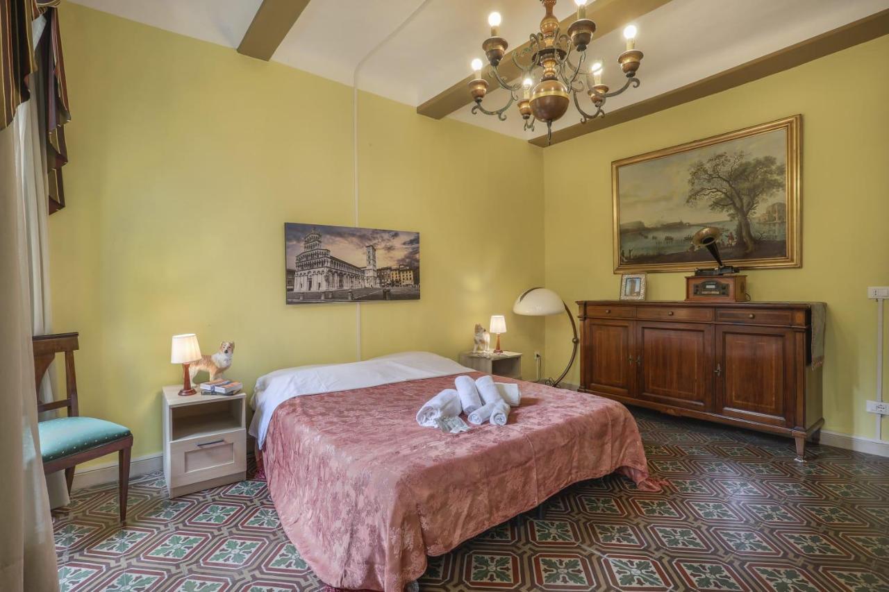 Rooms Corte Delle Uova Centro Storico Piazza San Michele Lucca Exteriör bild